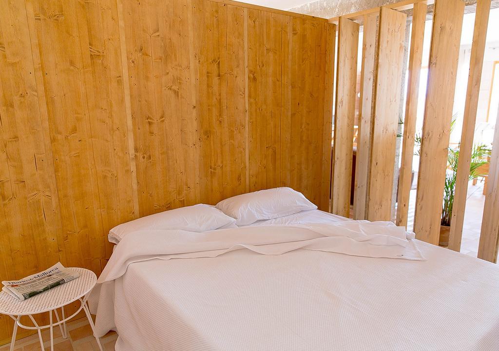 Moll Petit Apartments - Turismo De Interior Can Picafort  Exteriör bild